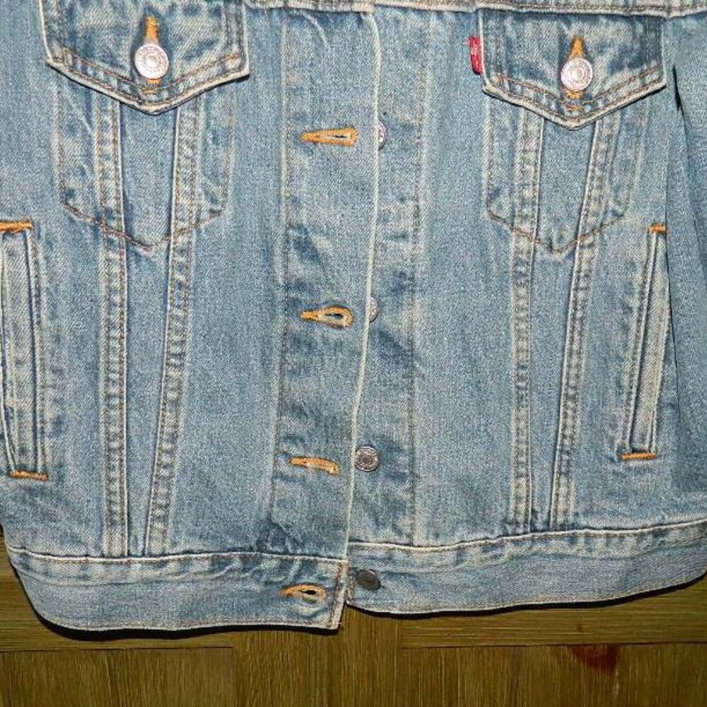 Women's Levi's Denim Trucker Jeans Jacket Vintage Type III Size Medium - Picture 10 of 12
